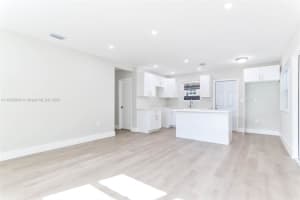 2152 NW 48th St, Miami, FL 33142, Sold 12/06/24