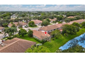 7901 S Aragon Blvd UNIT 6, Sunrise, FL 33322, Sold 01/06/25