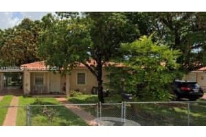665 SE 8th Ct, Hialeah, FL 33010, Sold 11/01/24
