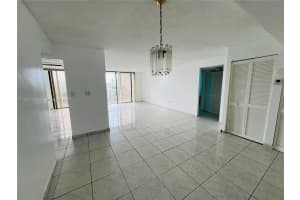 210 174th St APT 811, Sunny Isles Beach, FL 33160, Sold 02/11/25