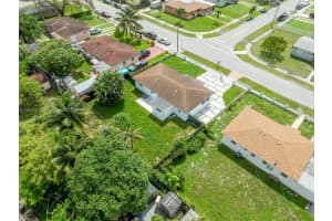 17211 NW 32 Ct, Miami Gardens, FL 33056, Sold 11/22/24