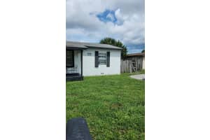 1660 W 26th St, West Palm Beach, FL 33404, - MLS#A11660138