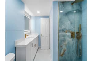 303 West Ave, Miami Beach, FL 33139, Sold 01/31/25