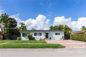 9315 SW 44th St, Miami, FL 33165, Sold 03/21/25