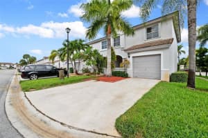 16819 SW 1st Manor, Pembroke Pines, FL 33027, Sold 02/25/25