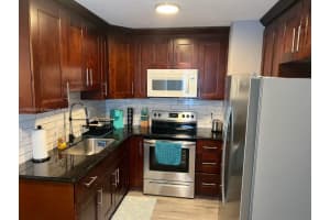 3201 NW 5th Ct, Fort Lauderdale, FL 33311, Sold 01/03/25