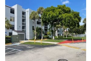 12209 SW 14th Ln APT 1205, Miami, FL 33184, Sold 12/05/24