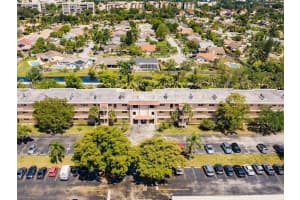 3900 NW 76th Ave APT 205, Sunrise, FL 33351, Sold 12/02/24
