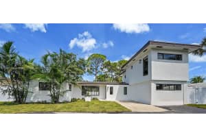 151 SE 6th Ct, Pompano Beach, FL 33060, Sold 01/16/25