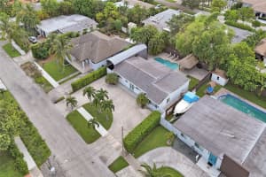 1910 N Hibiscus Dr, North Miami, FL 33181, - MLS#A11660508
