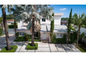7879 NW 173rd St, Hialeah, FL 33015, Sold 12/20/24