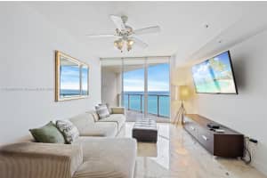 16699 Collins Ave APT 2010, Sunny Isles Beach, FL 33160, Sold 11/04/24