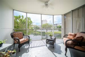 1690 NE 191st St Apt 206-1, Miami, FL 33179, Sold 03/27/25