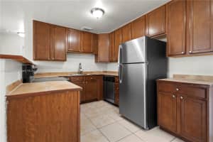 417 Dionne Dr, West Palm Beach, FL 33406, Sold 04/15/25
