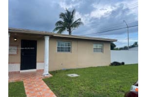 8701 SW 20th Terrace, Miami, FL 33165, Sold 12/05/24