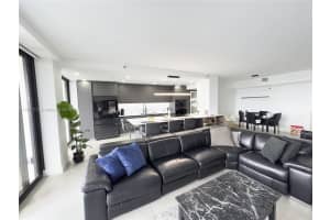 4000 Island Blvd APT 2803, Aventura, FL 33160, Sold 04/01/25