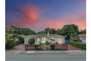 2380 SW 7th St, Miami, FL 33135, - MLS#A11661140