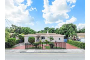 2380 SW 7th St, Miami, FL 33135, - MLS#A11661140