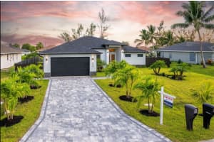 334 SW 21st Terrace, Cape Coral, FL 33991, - MLS#A11661154