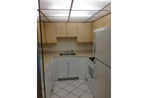 6300 S Falls Cir Dr 106, Lauderhill