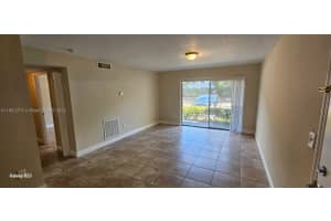 431 Executive Center Dr APT 104, West Palm Beach, FL 33401, Sold 11/14/24