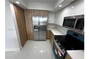 2425 Presidential Way APT 704, West Palm Beach, FL 33401, Sold 06/30/25
