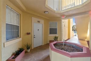 8874 W Flagler St APT 102, Miami, FL 33174, Sold 12/02/24