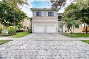 362 NE 30th Ave, Homestead, FL 33033, Sold 02/26/25