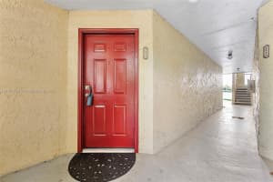 731 Vista Isles Dr APT 1511, Plantation, FL 33325, Sold 11/14/24