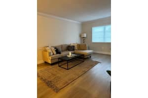 344 Meridian Ave APT 2D, Miami Beach, FL 33139, Sold 12/05/24