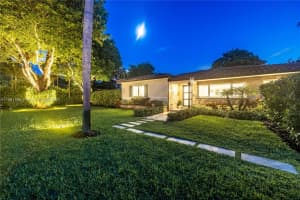 902 NE 111th St, Biscayne Park, FL 33161, Sold 10/16/24