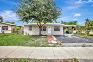 1657 SW 44th Ave, Fort Lauderdale, FL 33317, Sold 01/15/25