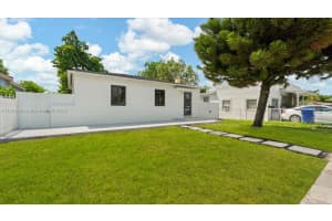 3450 NW 16th St, Miami, FL 33125, Sold 11/27/24