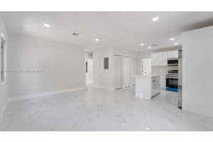 3450 NW 16th St, Miami, FL 33125, Sold 11/27/24