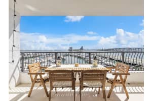 555 NE 15th St APT 408, Miami, FL 33132, Sold 01/17/25