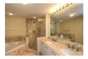 510 NW 84th Ave APT 240, Plantation, FL 33324, Sold 07/01/25