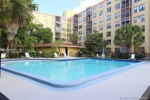 17890 W Dixie Hwy #612, North Miami Beach, FL 33160, Sold 03/13/25