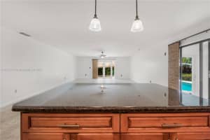 435 NW 18th St, Homestead, FL 33030, Sold 08/19/25
