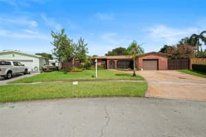 2260 NW 87th Ave, Pembroke Pines, FL 33024, Sold 11/08/24