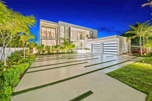 1155 N Shore Dr, Miami Beach, FL 33141, Sold 11/25/24