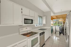 1110 SW 87th Ave, Pembroke Pines, FL 33025, Sold 11/04/24