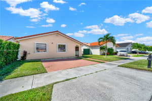 1552 SW 137th Ct, Miami, FL 33184, Sold 10/30/24