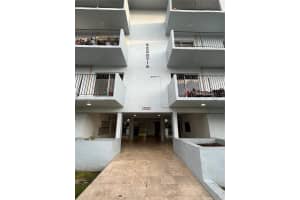 1221 SW 122nd Ave APT 212, Miami, FL 33184, Sold 11/22/24