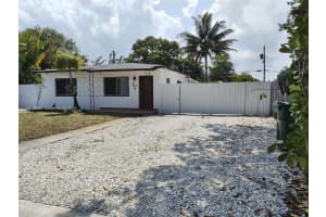 1329 SW 23rd Ave, Fort Lauderdale, FL 33312, Sold 10/25/24