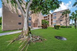 9410 Tangerine Pl APT 301, Davie, FL 33324, Sold 11/27/24