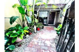 3735 Alcantara Ave # E-81, Doral, FL 33178, Sold 11/04/24