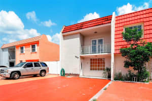 899 W 79th Pl #0, Hialeah, FL 33014, Sold 02/21/25