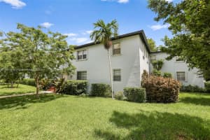 5525 SW 80th St #76D, Miami, FL 33143, Sold 11/15/24