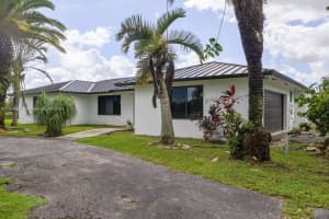 17350 SW 236th St, Homestead, FL 33031, Sold 01/17/25