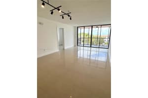 20860 San Simeon Way Apt 301-6, Miami, FL 33179, Sold 01/24/25